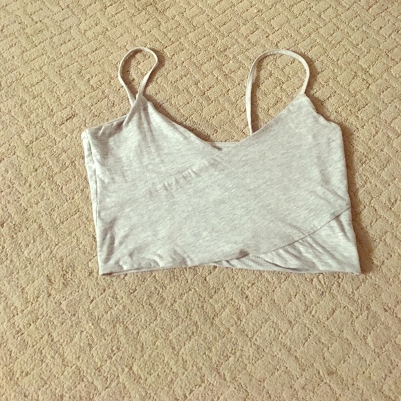 Tops - Gray crop top