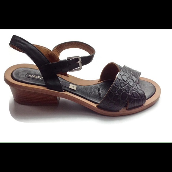 SOLD Alberto Fermani Lesa Sandals Size 37 - Picture 1 of 6