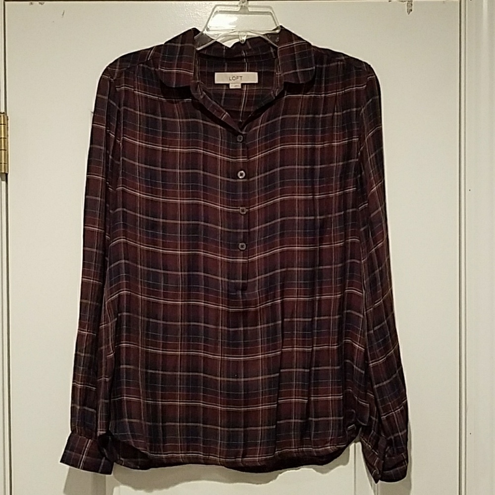 Pullover maroon and navy plaid blouse