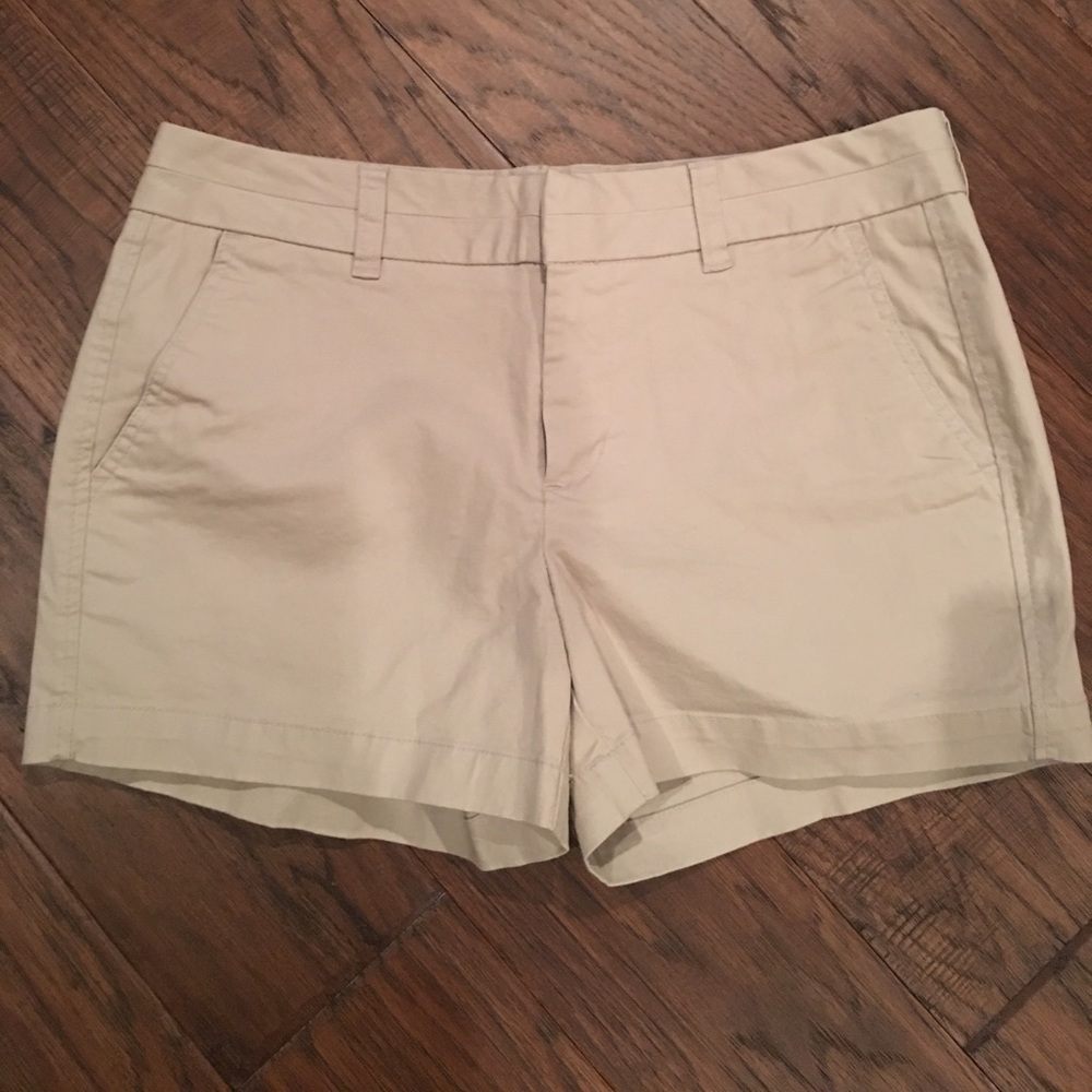 Gap Khakis shorts