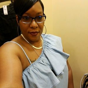 Meet your Posher, Bridgette