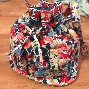 🌺DISCONTINUED Vera Bradley Cinch Sack/Purse🌺