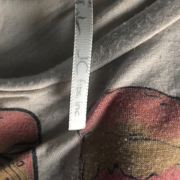 graphic pizza peace sign tank - Picture 3 of 3