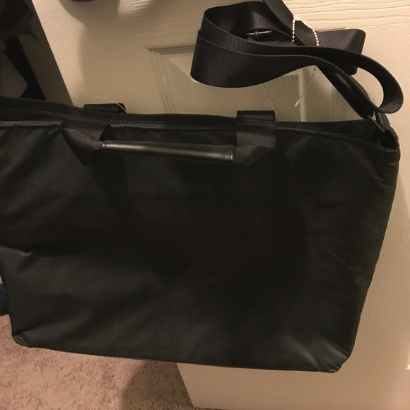 Laptop Case - Picture 2 of 6