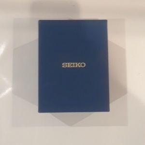 Got watch was a little to big so im trying to sell