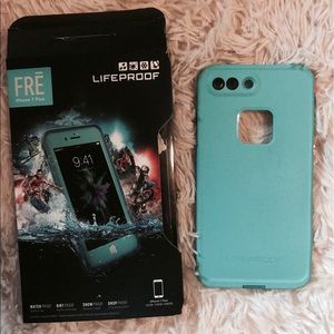 teal fre lifeproof case for iphone 7+