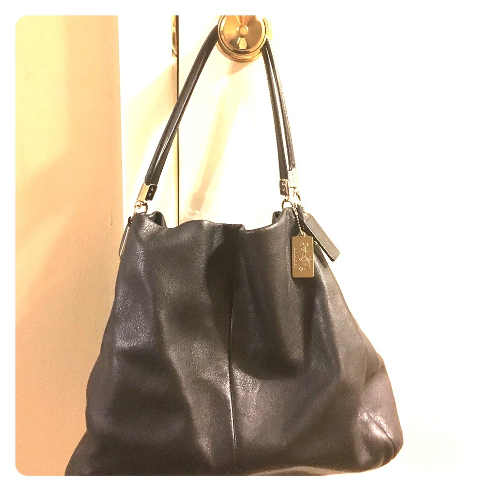 Black phoebe coach purse