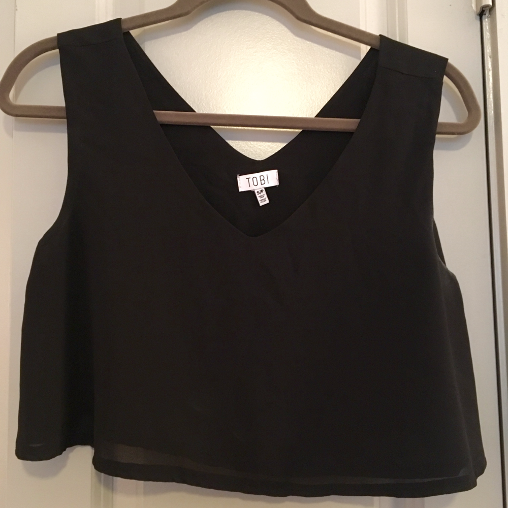 Flowy Black Crop Top