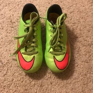 Little kid soccer cleats