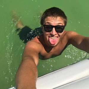 Meet your Posher, Connor