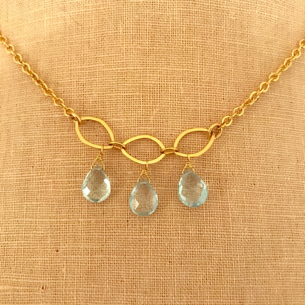 Judith Bright 3 stone gold necklace