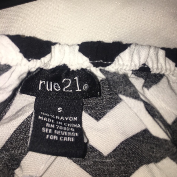 black and white chevron striped dress - Picture 3 of 3