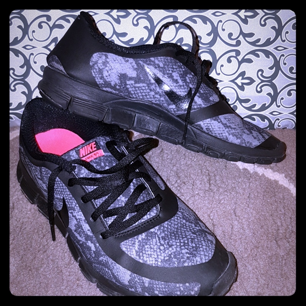 Womens Nike Free 5.0