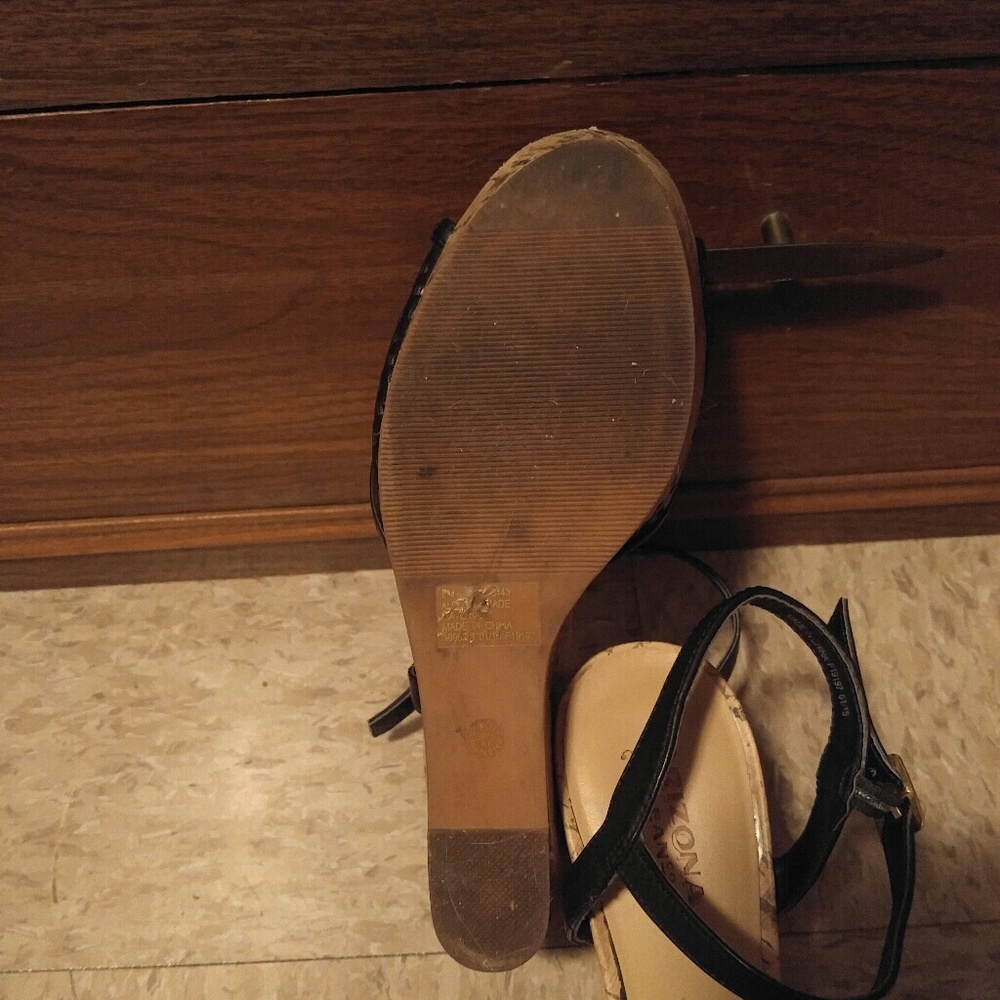 Wedge Sandals - Picture 5 of 6