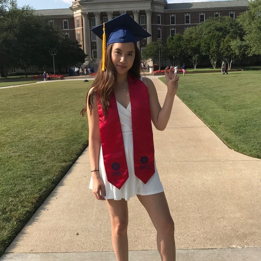 Meet your Posher, Lisa