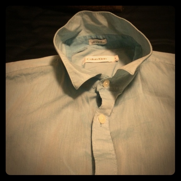 Men's small Calvin Klein summer button up - Picture 5 of 5