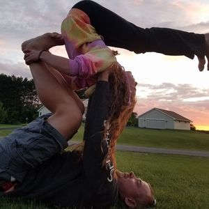 Meet your Posher, Lily