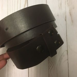 Loopty Loo Brown Leather Belt