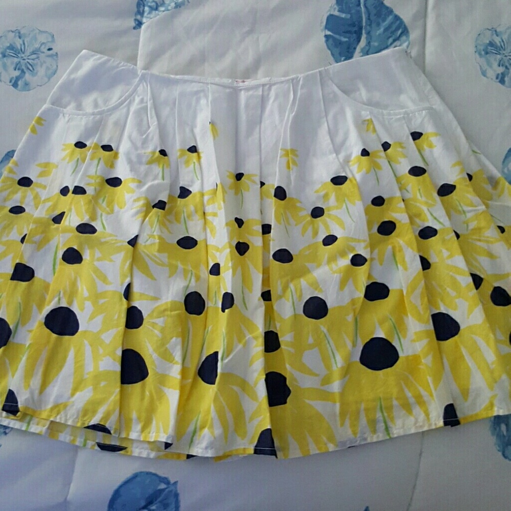 Lilly Pulitzer skirt