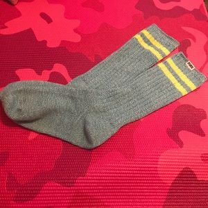 VS Pink Knit socks