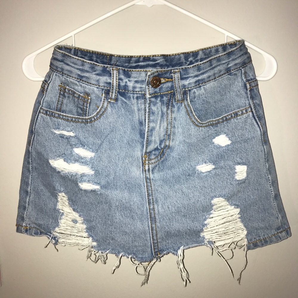 denim skirt