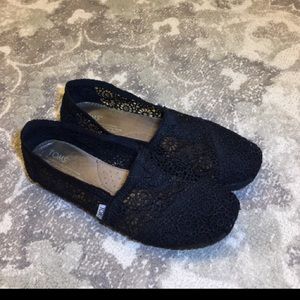 Black Crochet Toms🌺