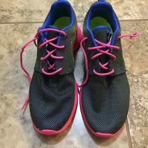 Women's Nike Roshe Run