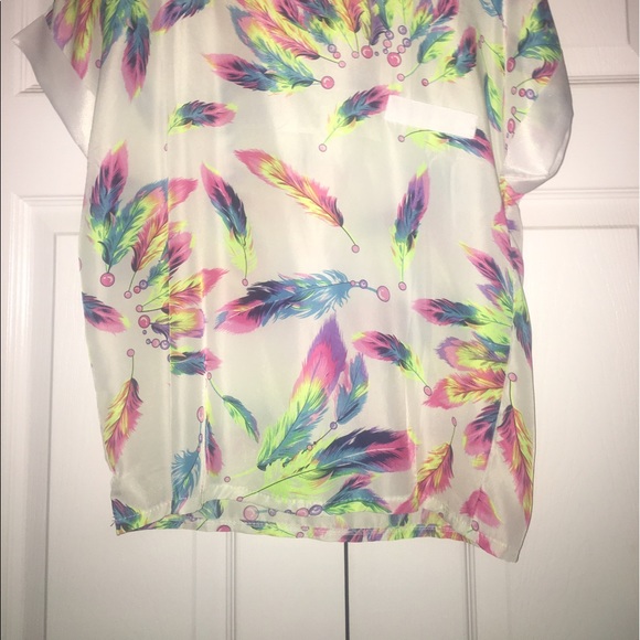 Flowy shirt - Picture 2 of 3
