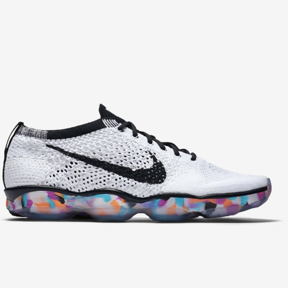 Nike Flyknit Zoom Agility - Women's
