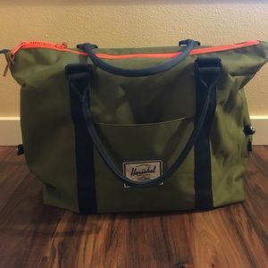 ⚡️SHIPS IMMEDIATELY!NEW HERSCHEL DUFFLE BAG!