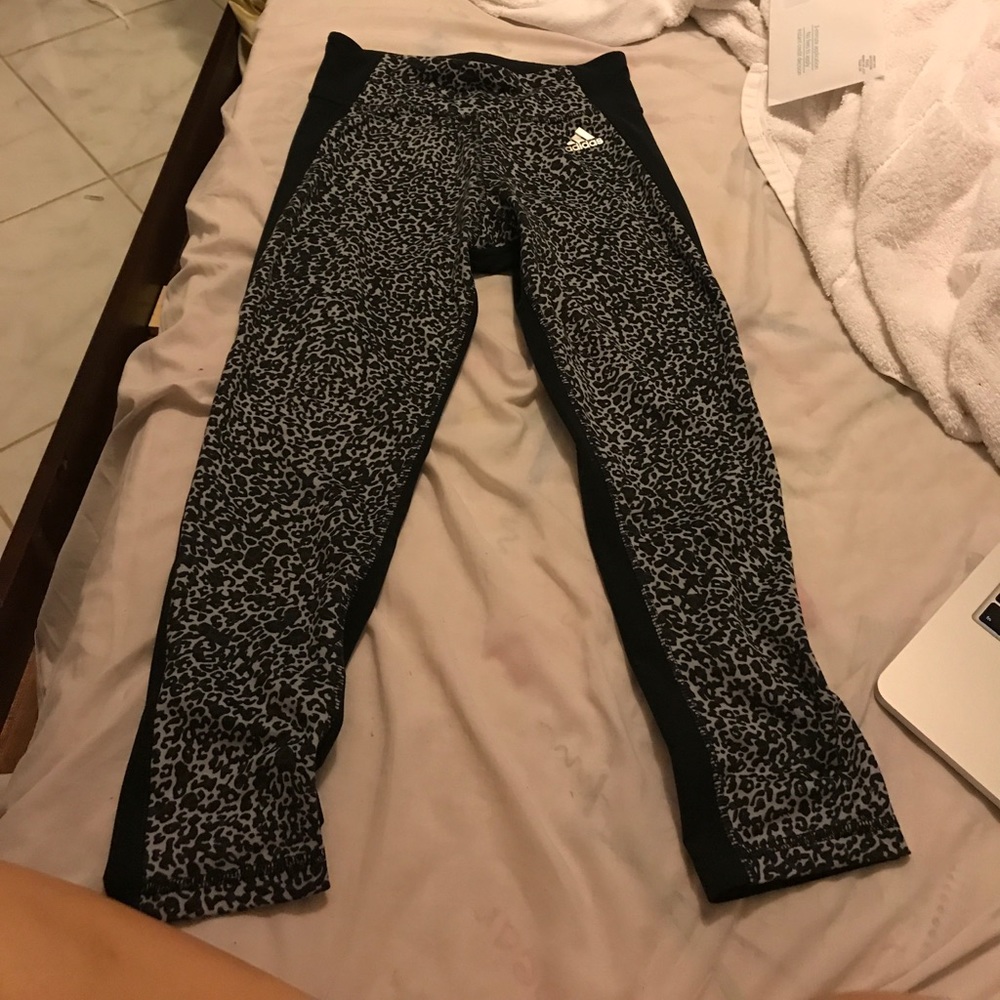 Adidas leggings
