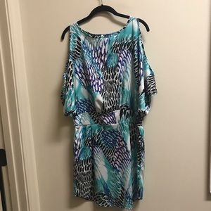 🏈NWT Cold Shoulder Dress