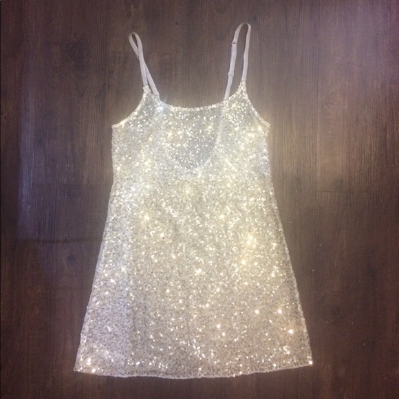 HP ๐๐ FREE PEOPLE Gold Sparkle Slip Dress - Picture 3 of 7