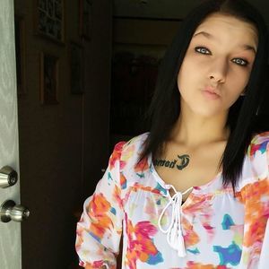 Meet your Posher, Cassie