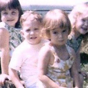 Meet your Posher, Dana