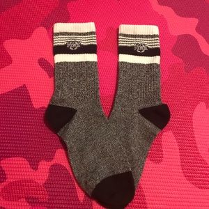 VS Pink Crew socks