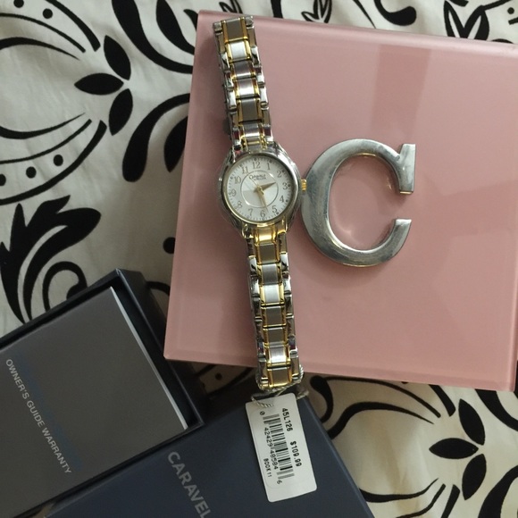 CARAVELLE BY BULOVA woman's watch - Picture 2 of 2