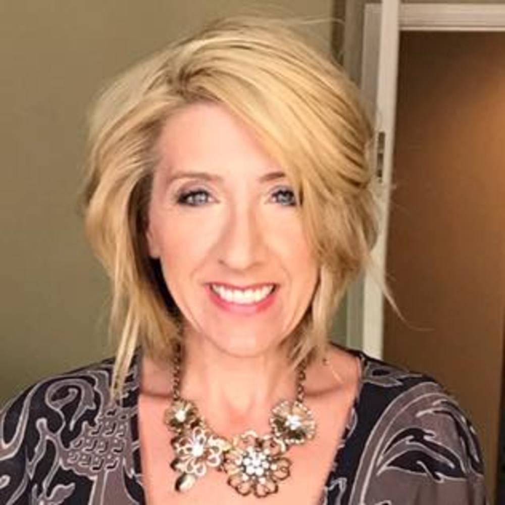 Meet your Posher, Julie