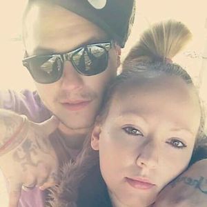 Meet your Posher, Dustin