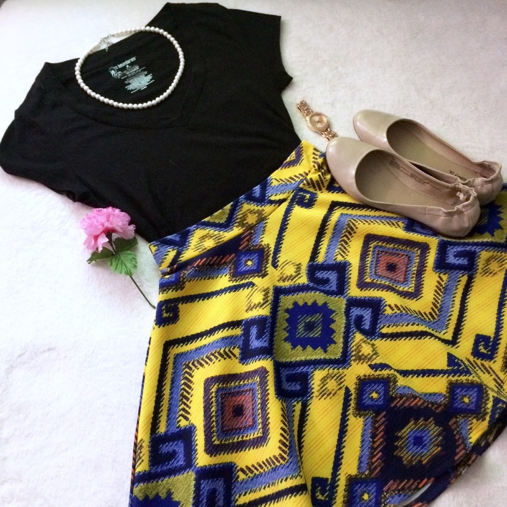 Patterned circle skirt