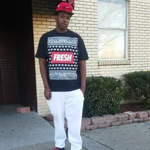 Meet your Posher, Aaron