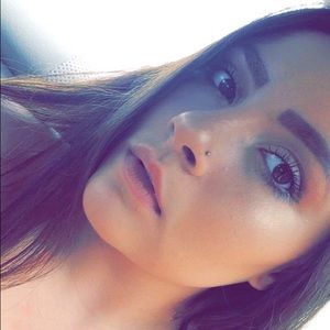 Meet your Posher, Paige