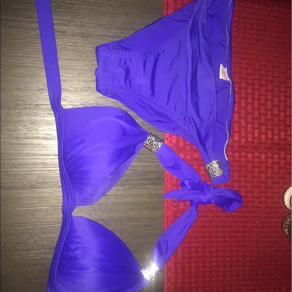 NWOT Venus bathing suit