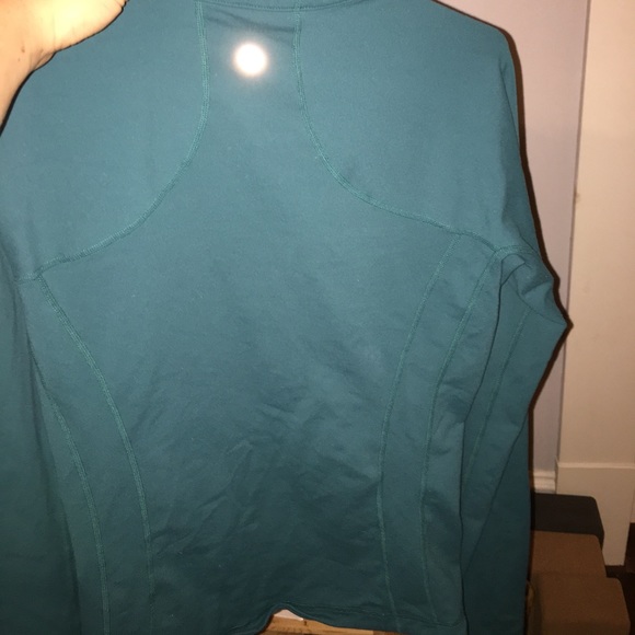 Lululemon jacket - Picture 2 of 4
