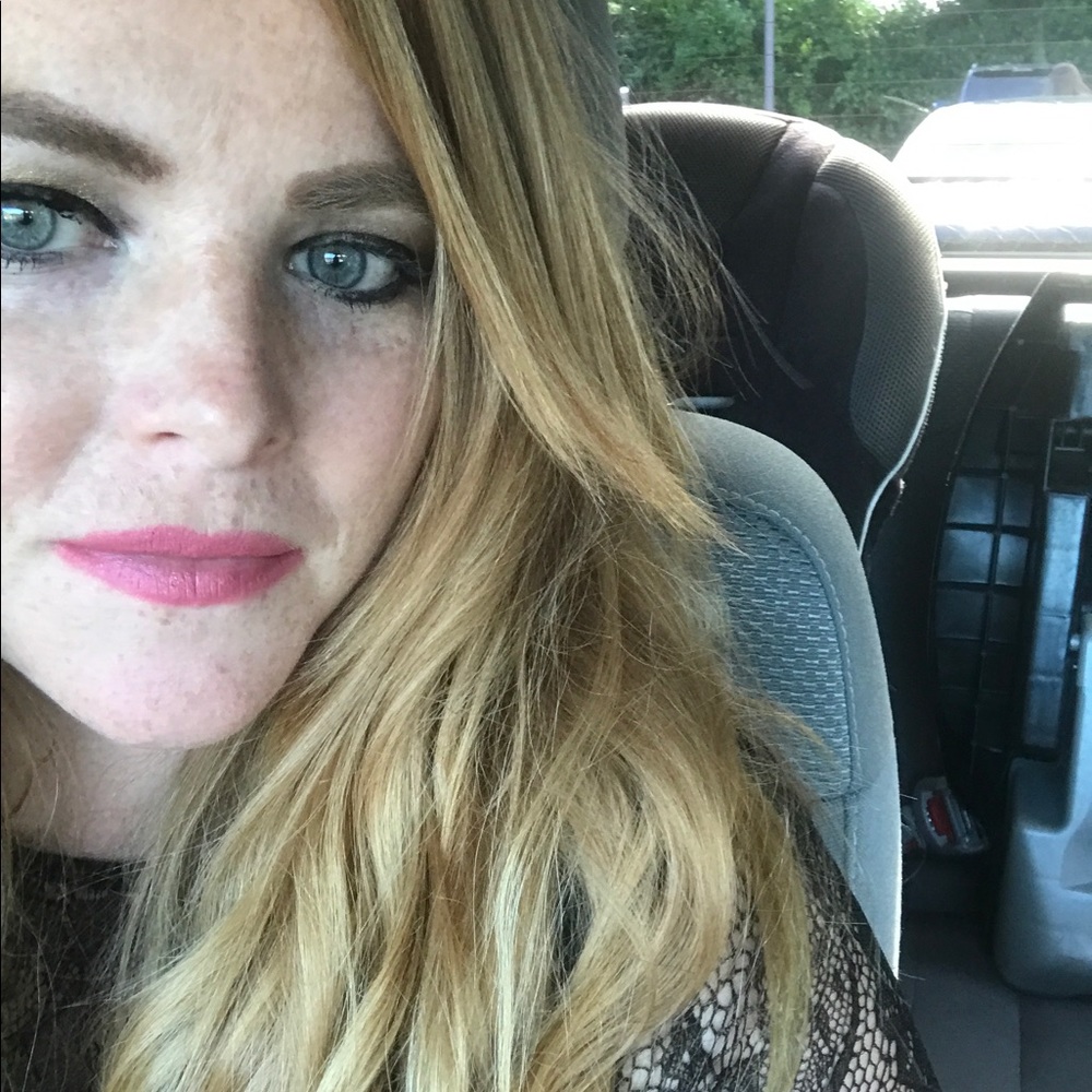 Meet your Posher, Lindsey