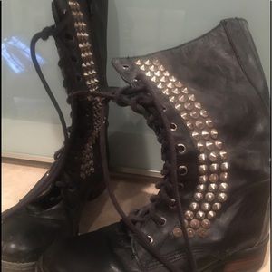 Steven Madden- Tropador Stud Combat Boots- sz 6.5