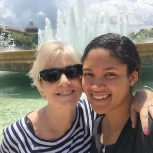 Meet your Posher, Beverly