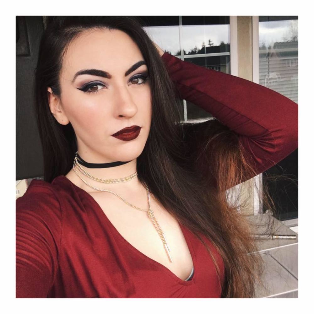 Meet your Posher, Alyssa