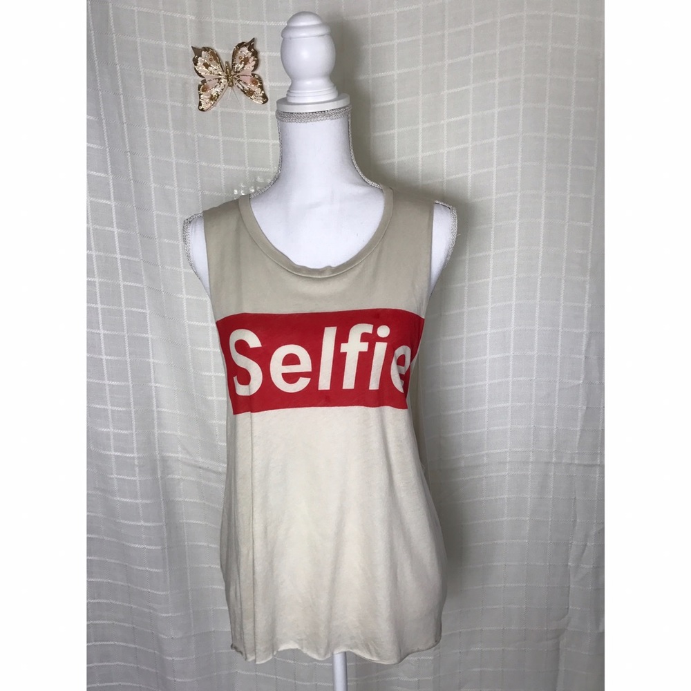 Selfie T-shirt size M