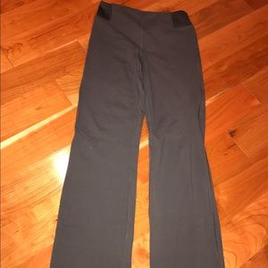 Grey yoga pants
